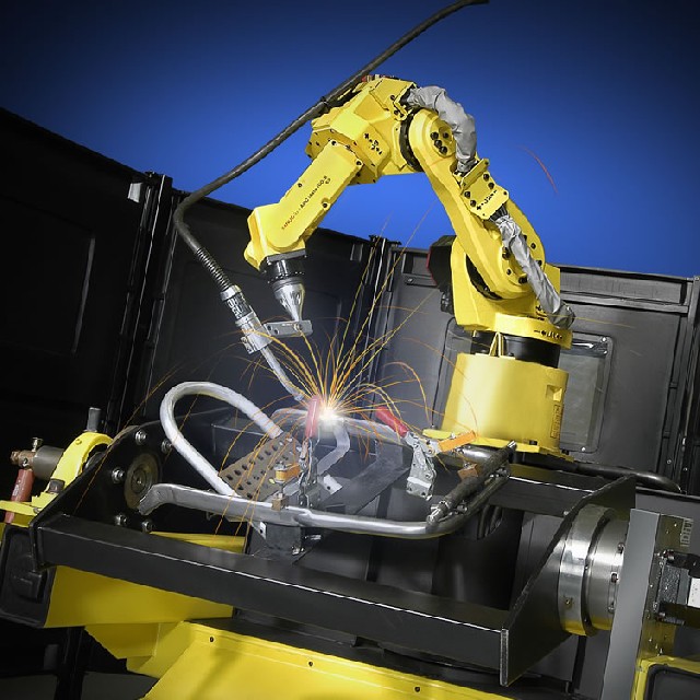 中國高技術制造業增速領跑 政策+創新雙輪驅動產業升級